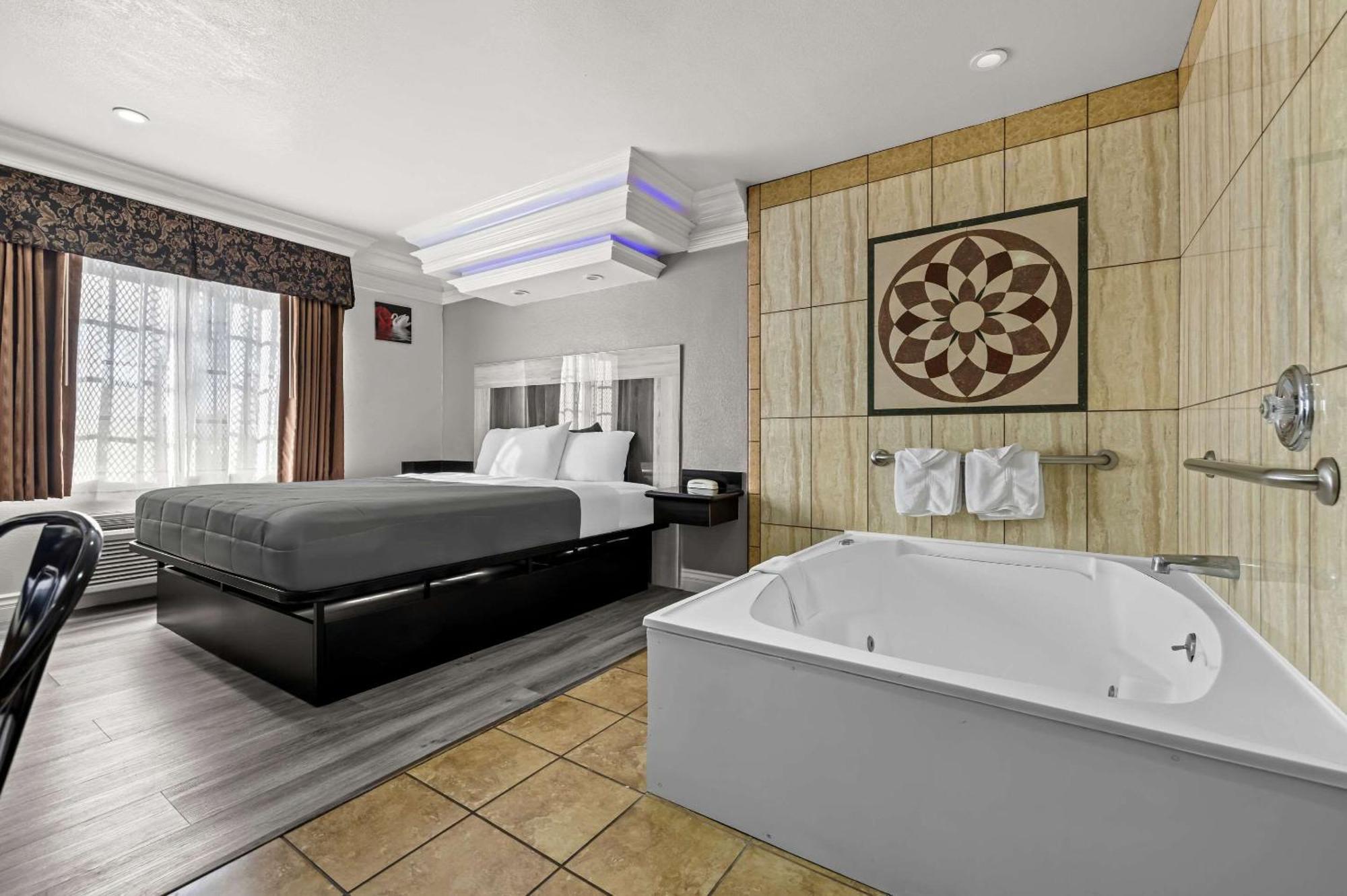 Rodeway Inn Santa Ana