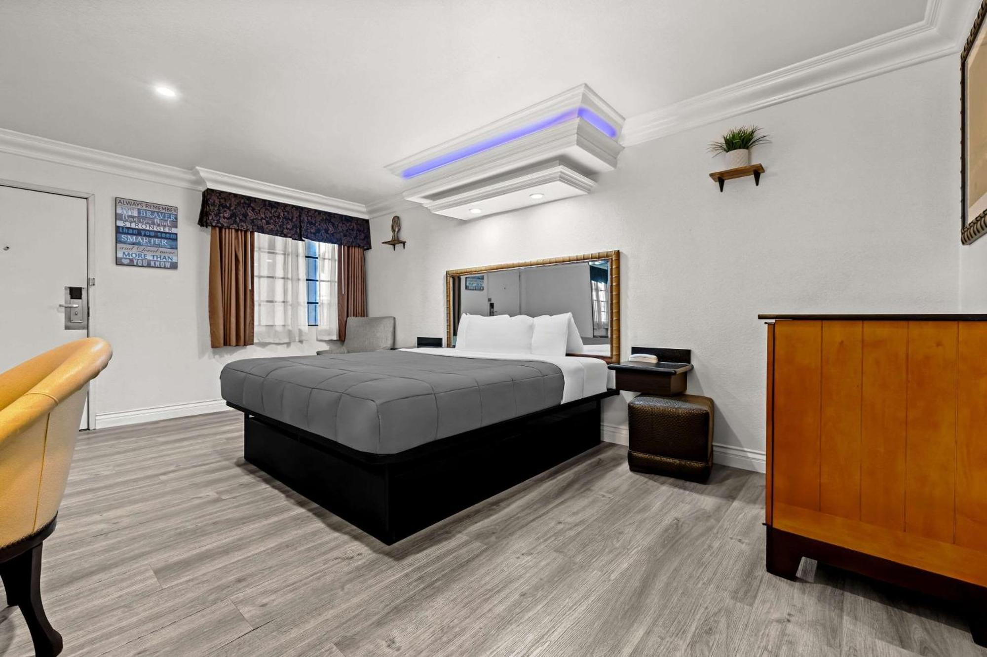 Rodeway Inn