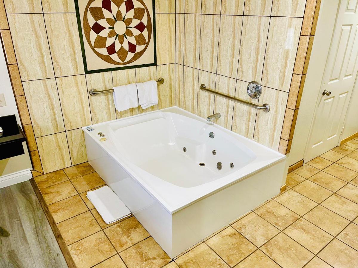Mini-hôtel Rodeway 2*